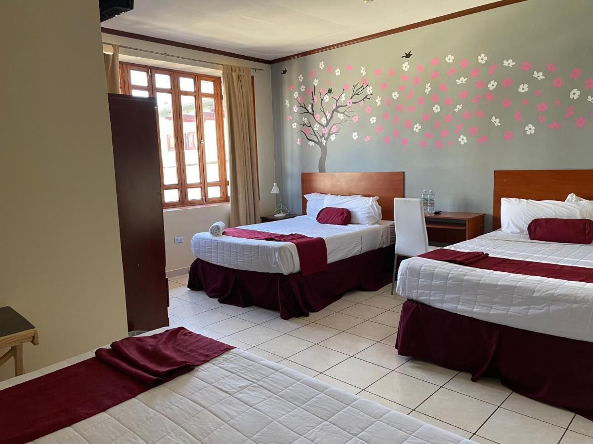 Hotel Fotherhouse San Salvador Esterno foto