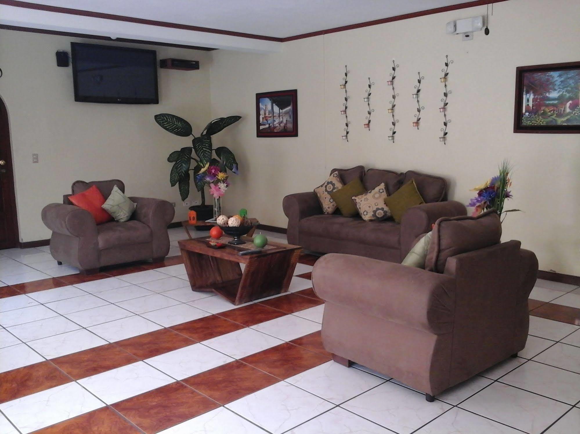 Hotel Fotherhouse San Salvador Esterno foto