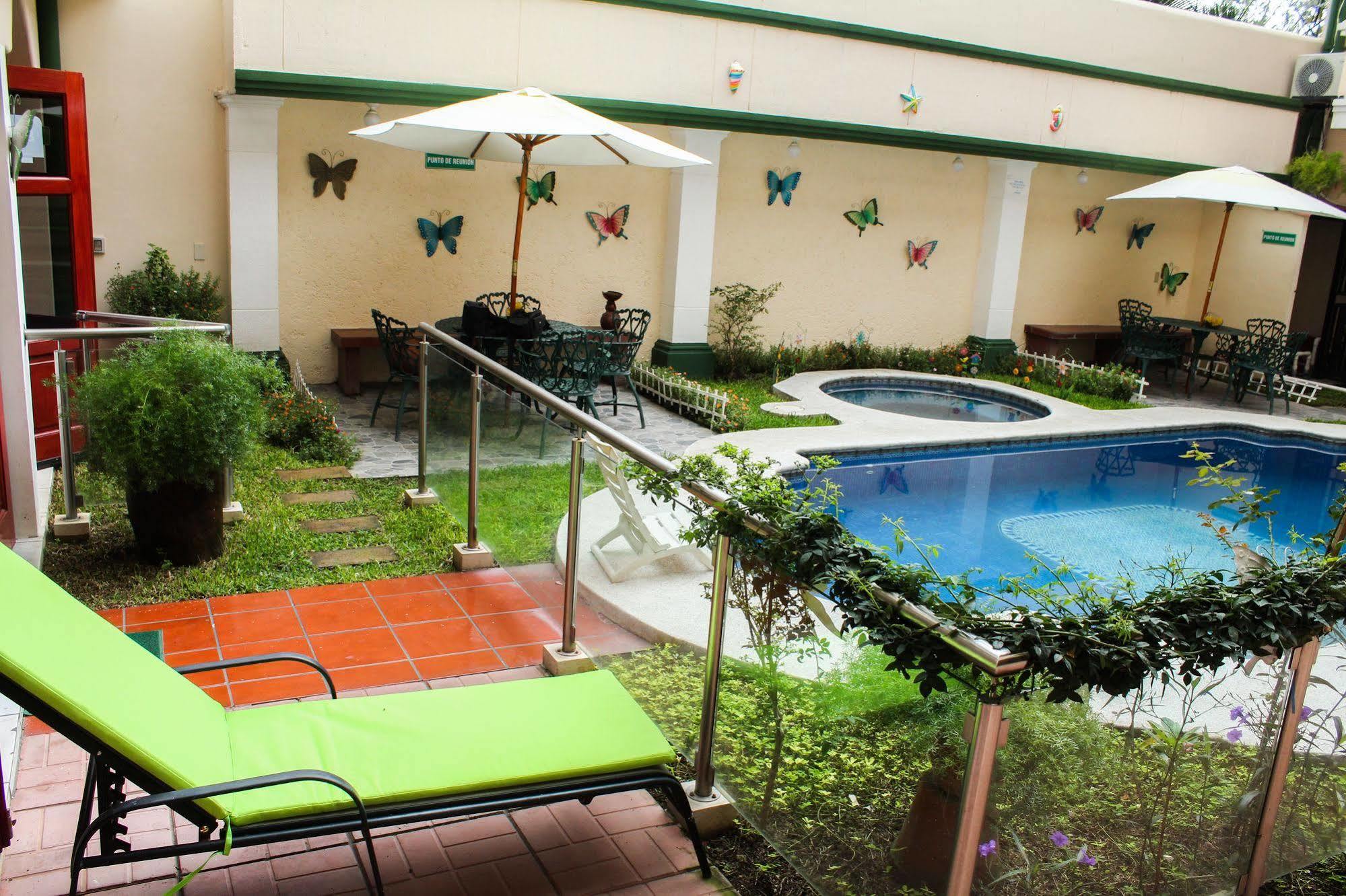 Hotel Fotherhouse San Salvador Esterno foto
