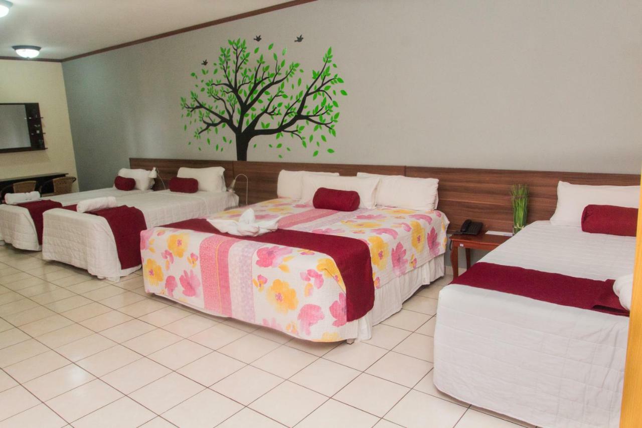 Hotel Fotherhouse San Salvador Esterno foto